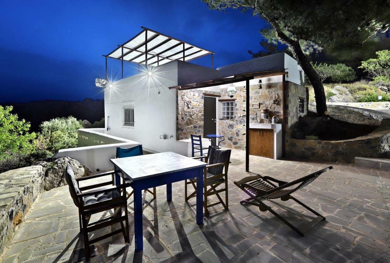 Villa M - Villa With Private Pool And Yard Anatolí Extérieur photo